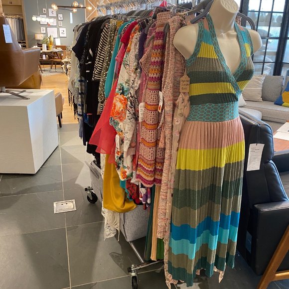 NY Designer Showroom SAMPLE SALE - Picture 7 of 15